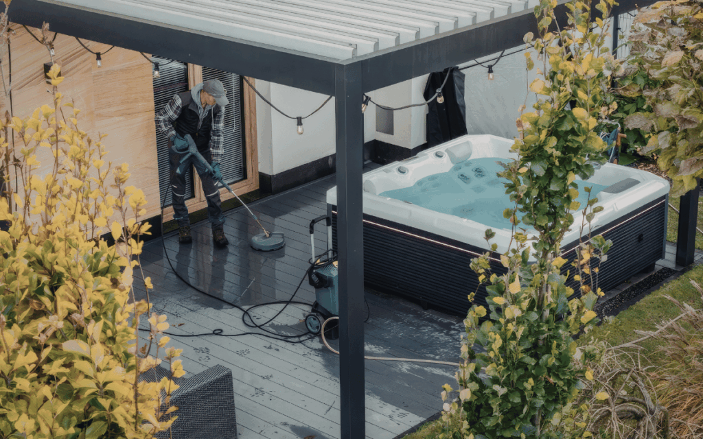 Protege tus espacios exteriores y disfrútalos todo el año con la pérgola bioclimática retráctil 1 Pérgola bioclimática retráctil en zona de piscina