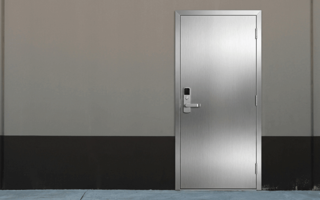 Puerta de aluminio de exterior moderna en vivienda unifamiliar