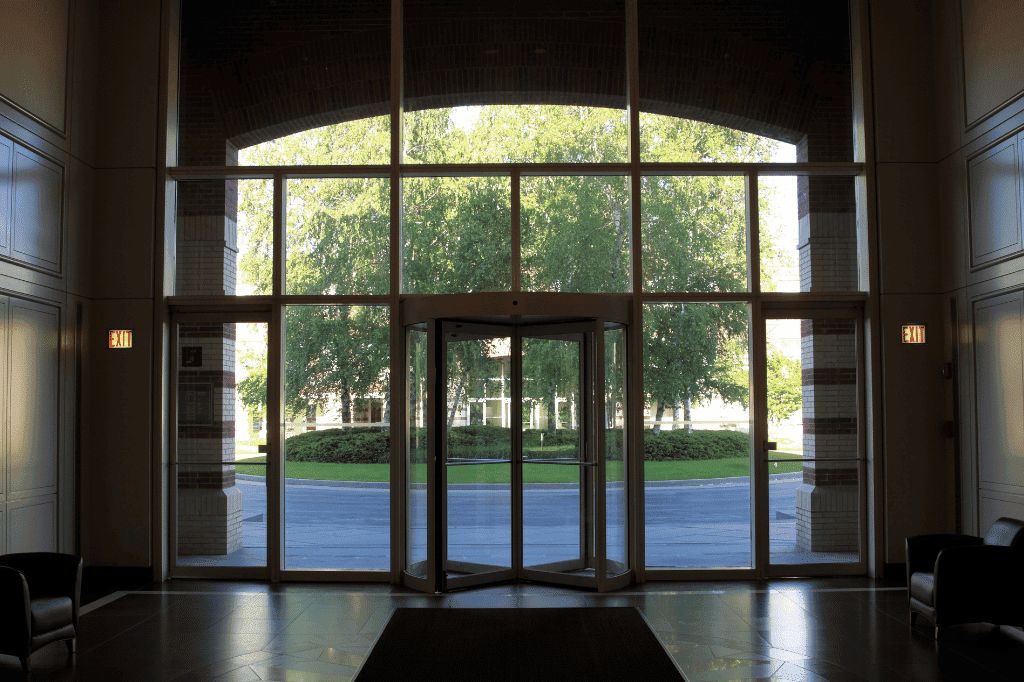 Tipos de ventanas de aluminio y cómo elegir la mejor opción 2 Tipos de ventanas de aluminio y cómo elegir la mejor opción